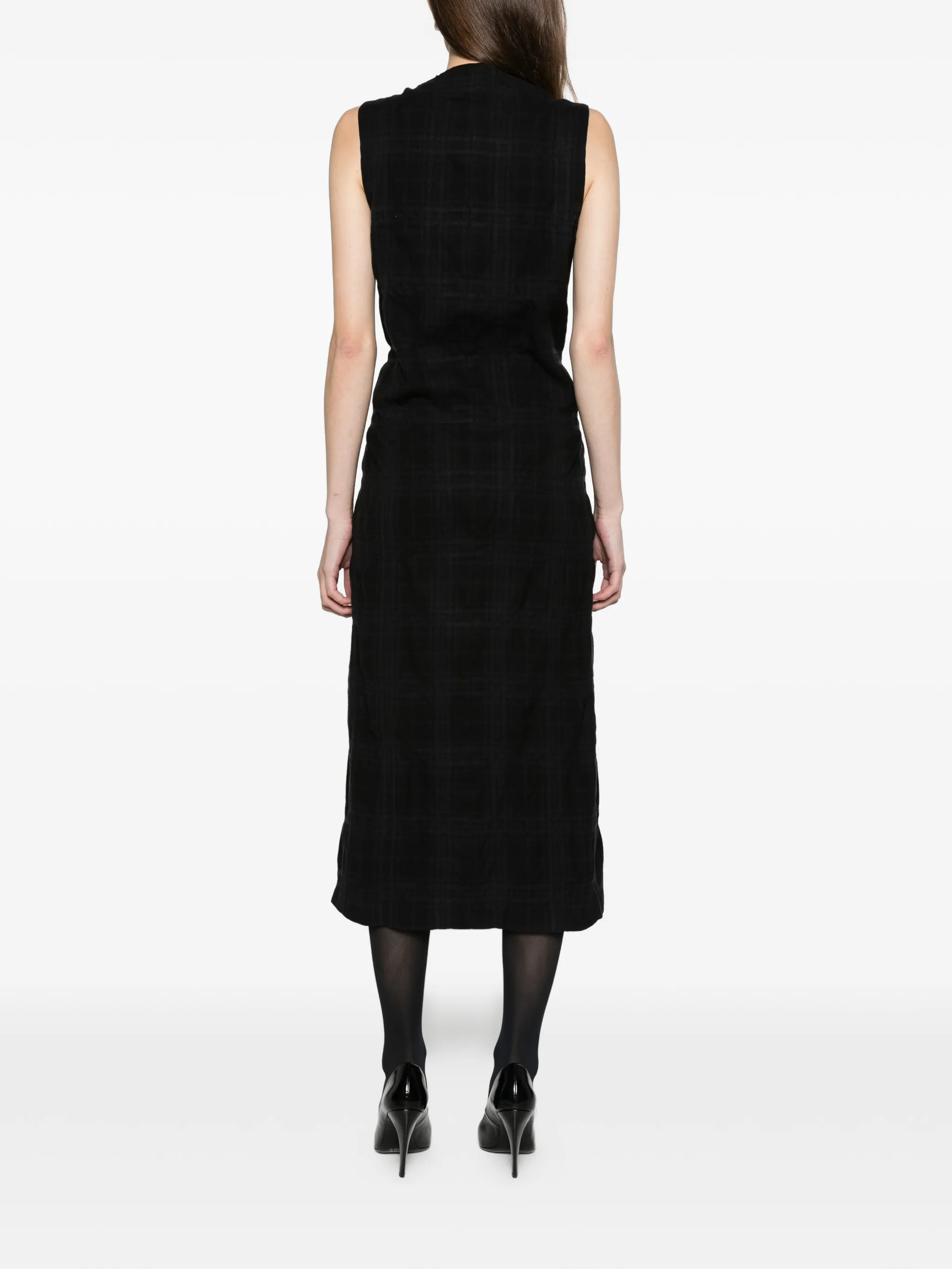 Figure dress