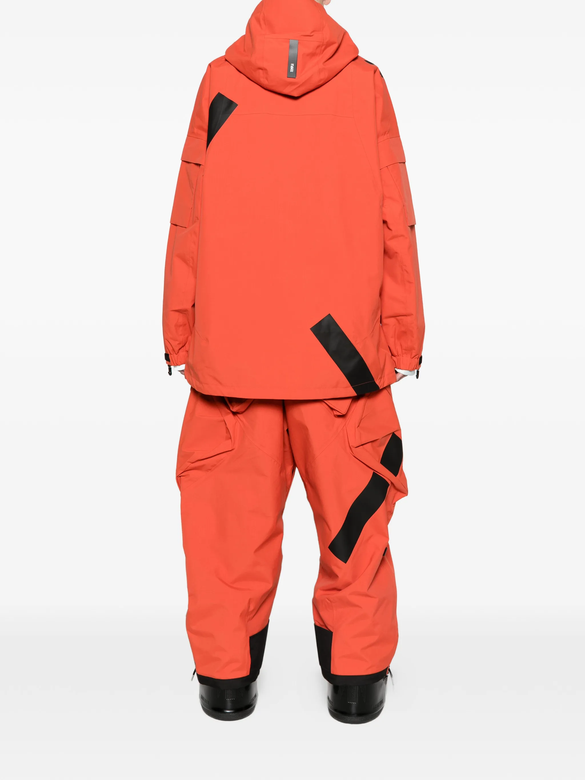 Catalyst Shell coat red ochre