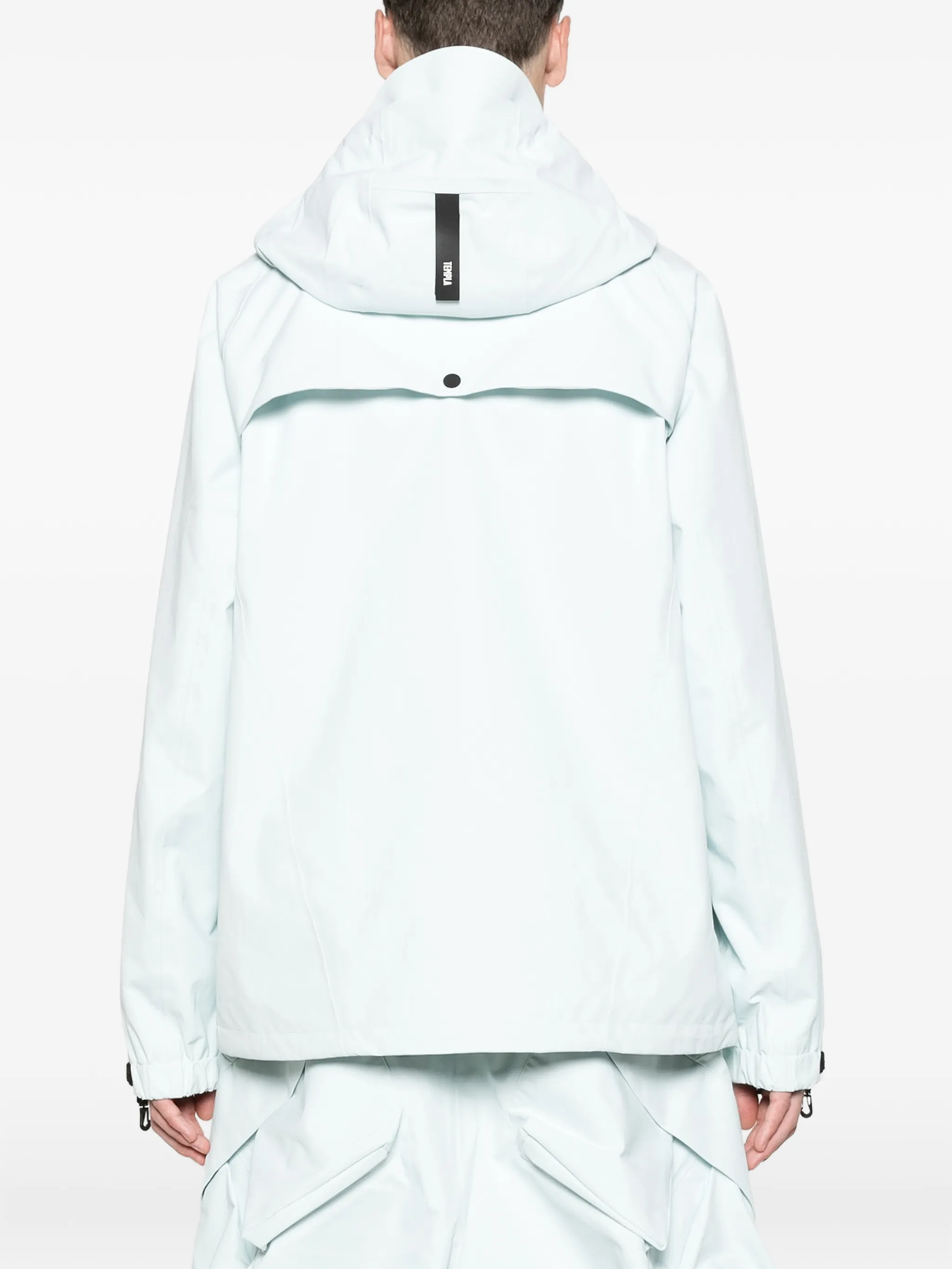 Spectral shell jacket frost