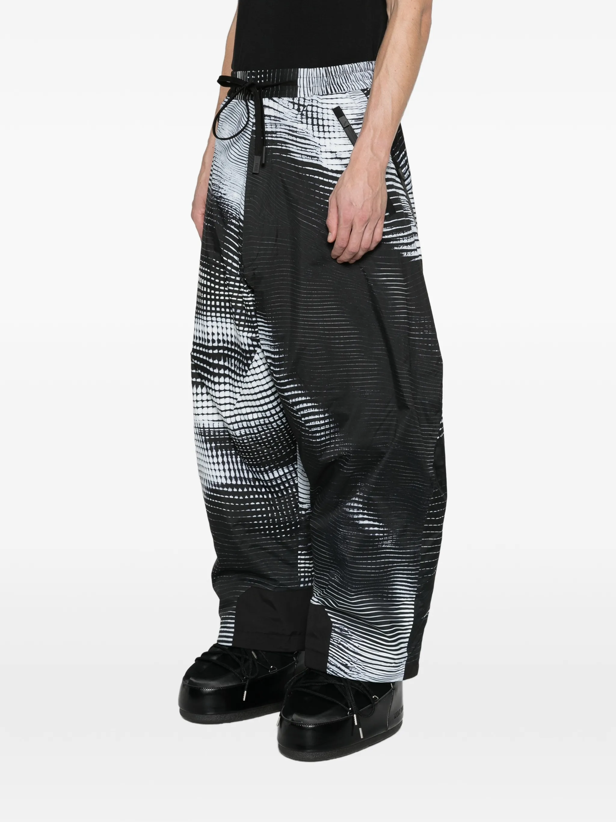 Dysydent trousers