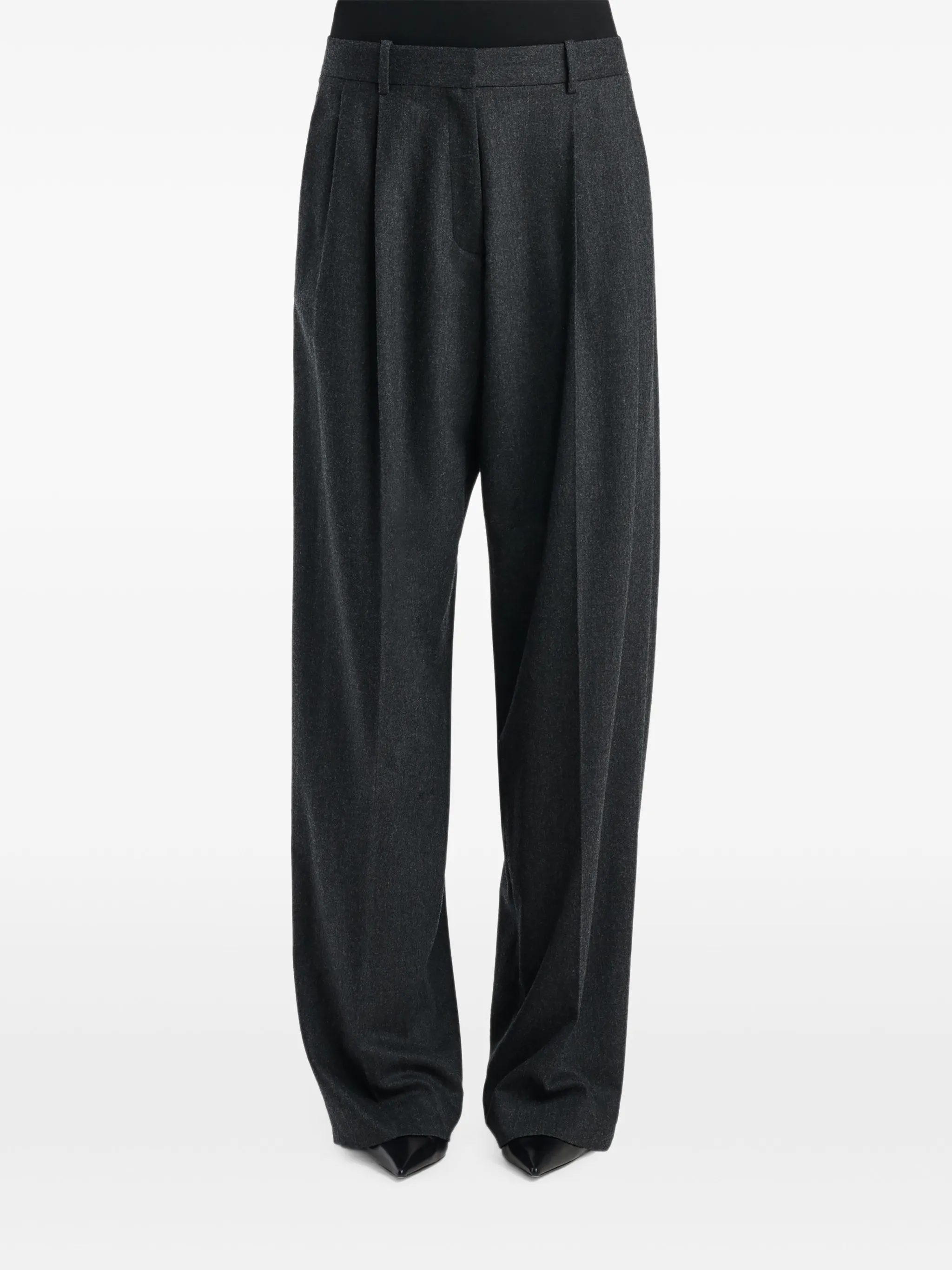 August pant