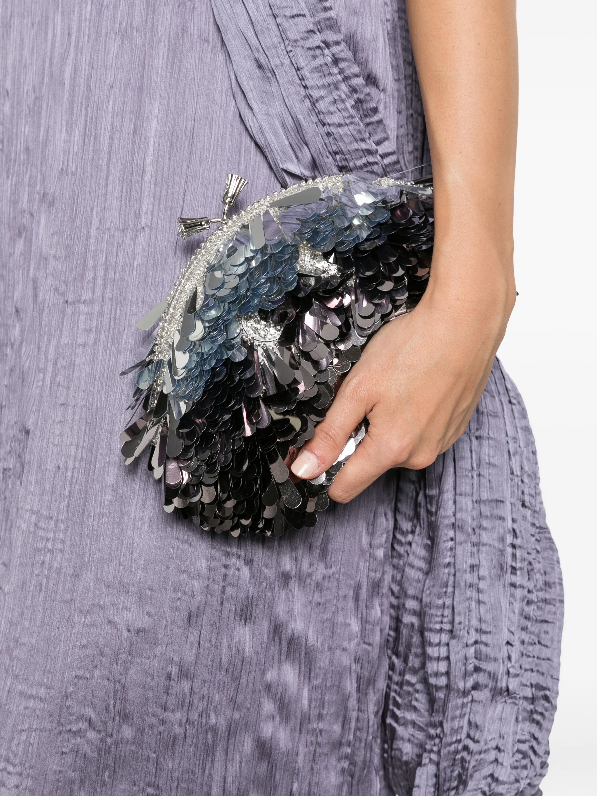 sequin-embellished tassel clutch bag