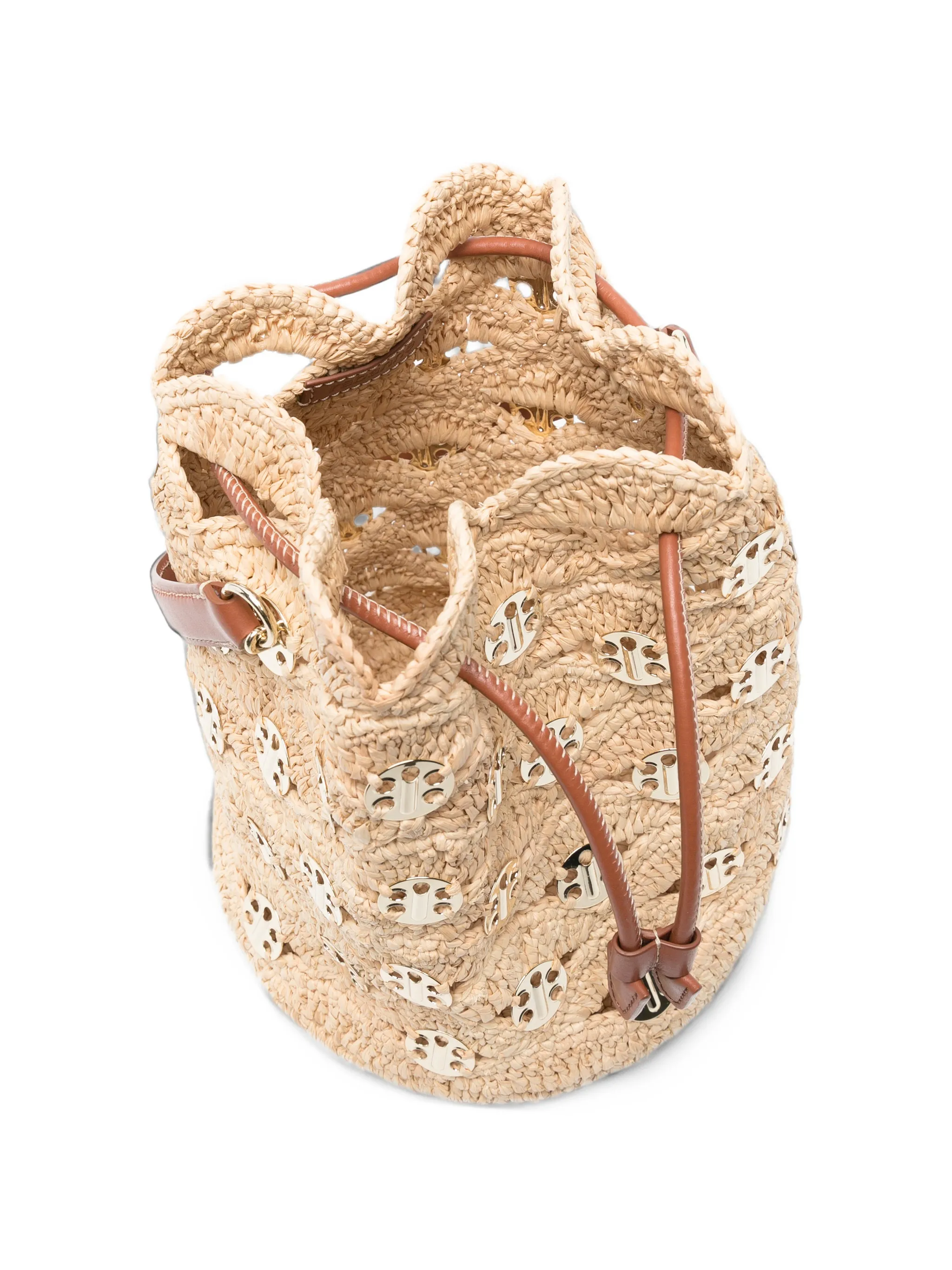 medallion-embellished raffia bucket bag