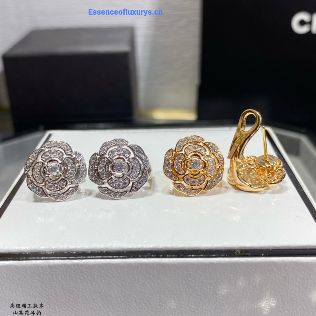 Is it okay to buy Replica Alexander McQueen Jewelry