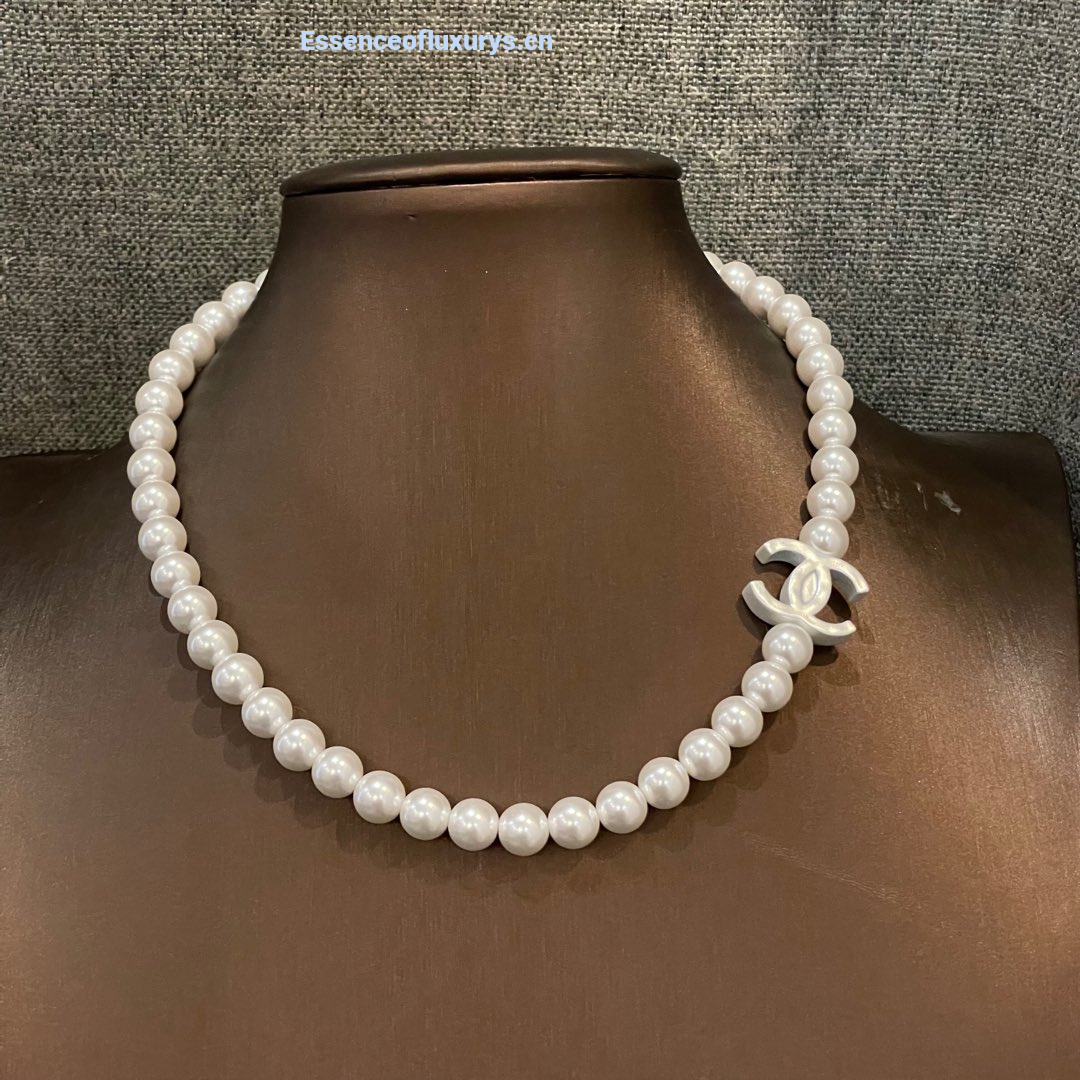 Where should I buy branded replica Miu Miu Hats