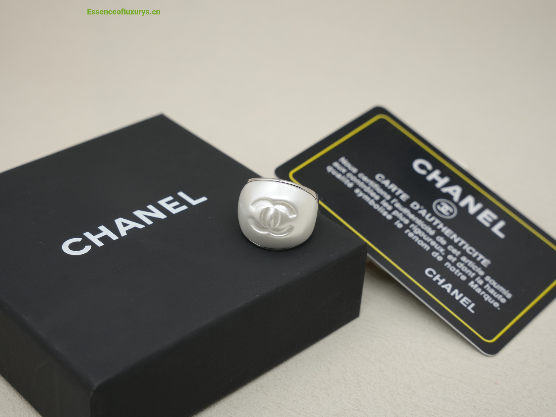 Who makes the best quality Replica Alyx Handbags