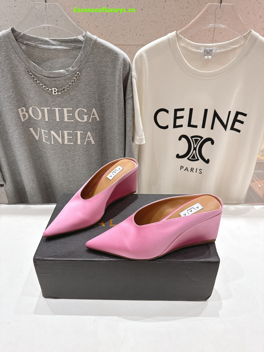 Which is the best site to purchase replica 32cm Kelly Bag